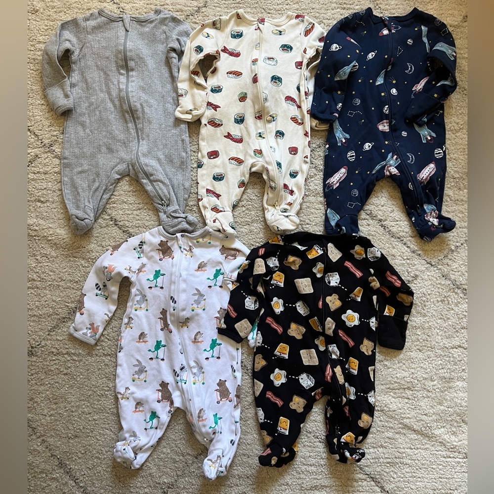 Bundle of 5 footie pajamas with zipper closure. Gender neutral. Fun themes.